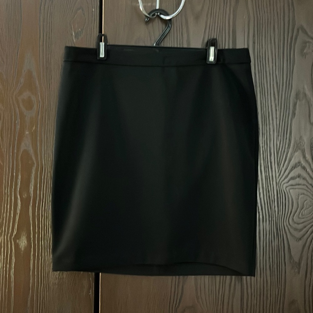 Twenty one black pencil, mini skirt. Size Large.